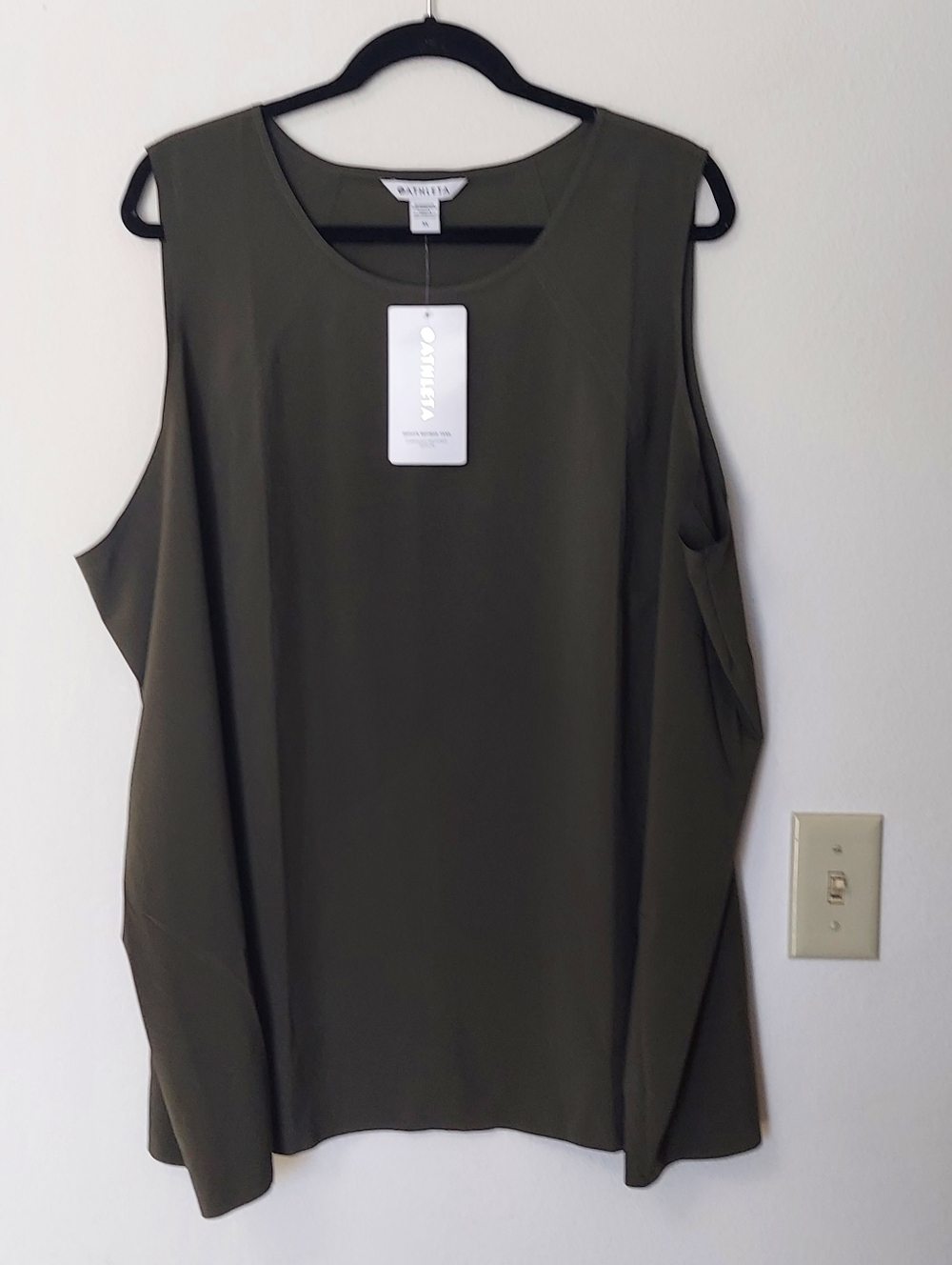 NWT Athleta Zephyr Refined Tank Dark Olive Green Woman's Plus Size 3X